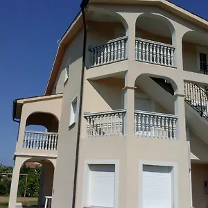 https://apartmani-slavko.pula-hotels.org